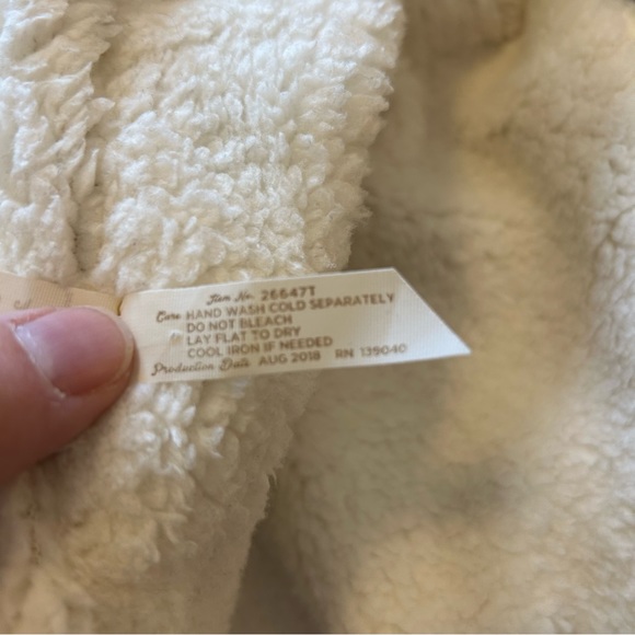 Matilda Jane Reversible Vest with black gray plaid and faux fur size Large - Picture 9 of 9